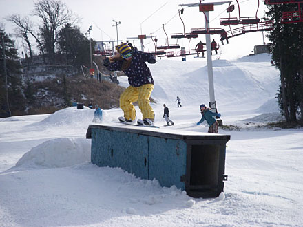 sundown mountain, kid skiing