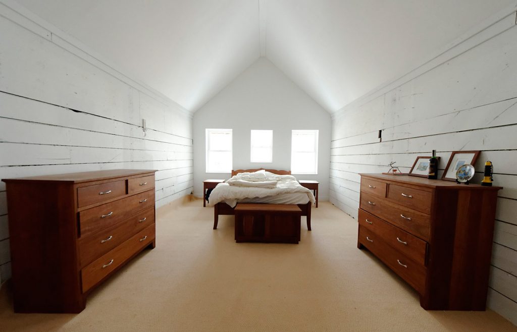 Corn Crib House How An Old Farm Building Became A Snug Home